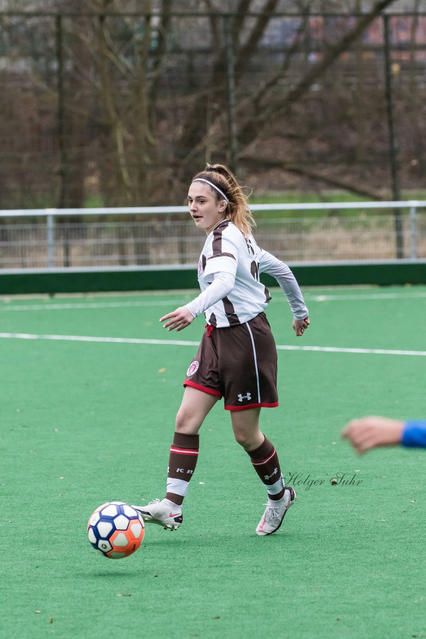 Bild 305 - wBJ VfL Pinneberg - St. Pauli : Ergebnis: 7:0 (Abbruch)